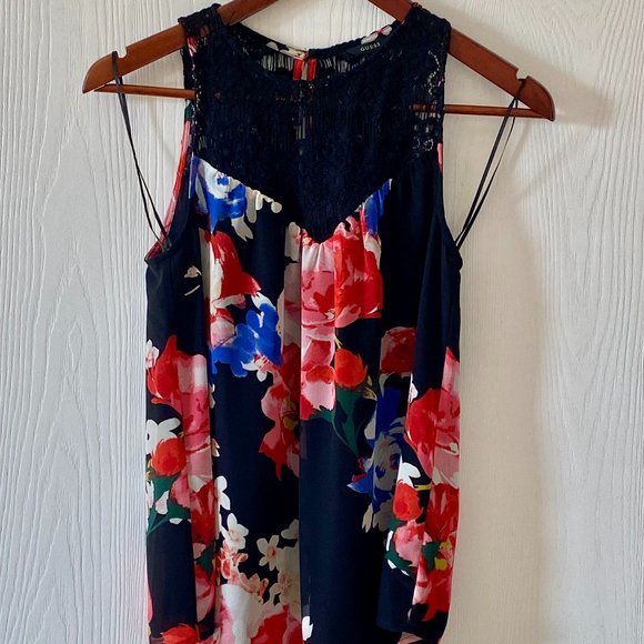 Guess Flowy Floral Top with Lace Detailing - Picture 1 of 8